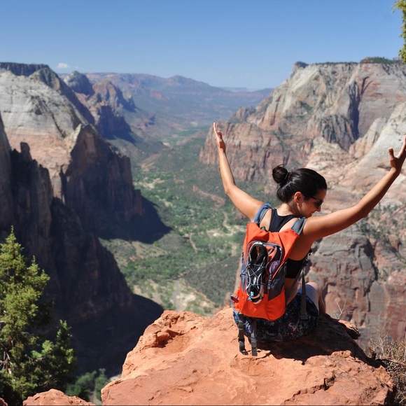 Meet your Posher, Dani - Picture 5 of 5